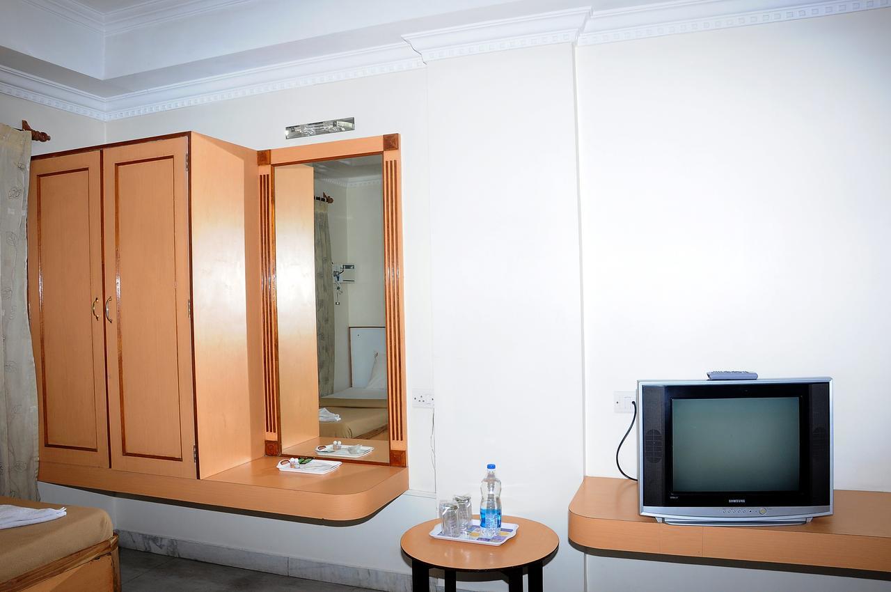 Hotel Annamalai Tiruchirappalli Eksteriør billede